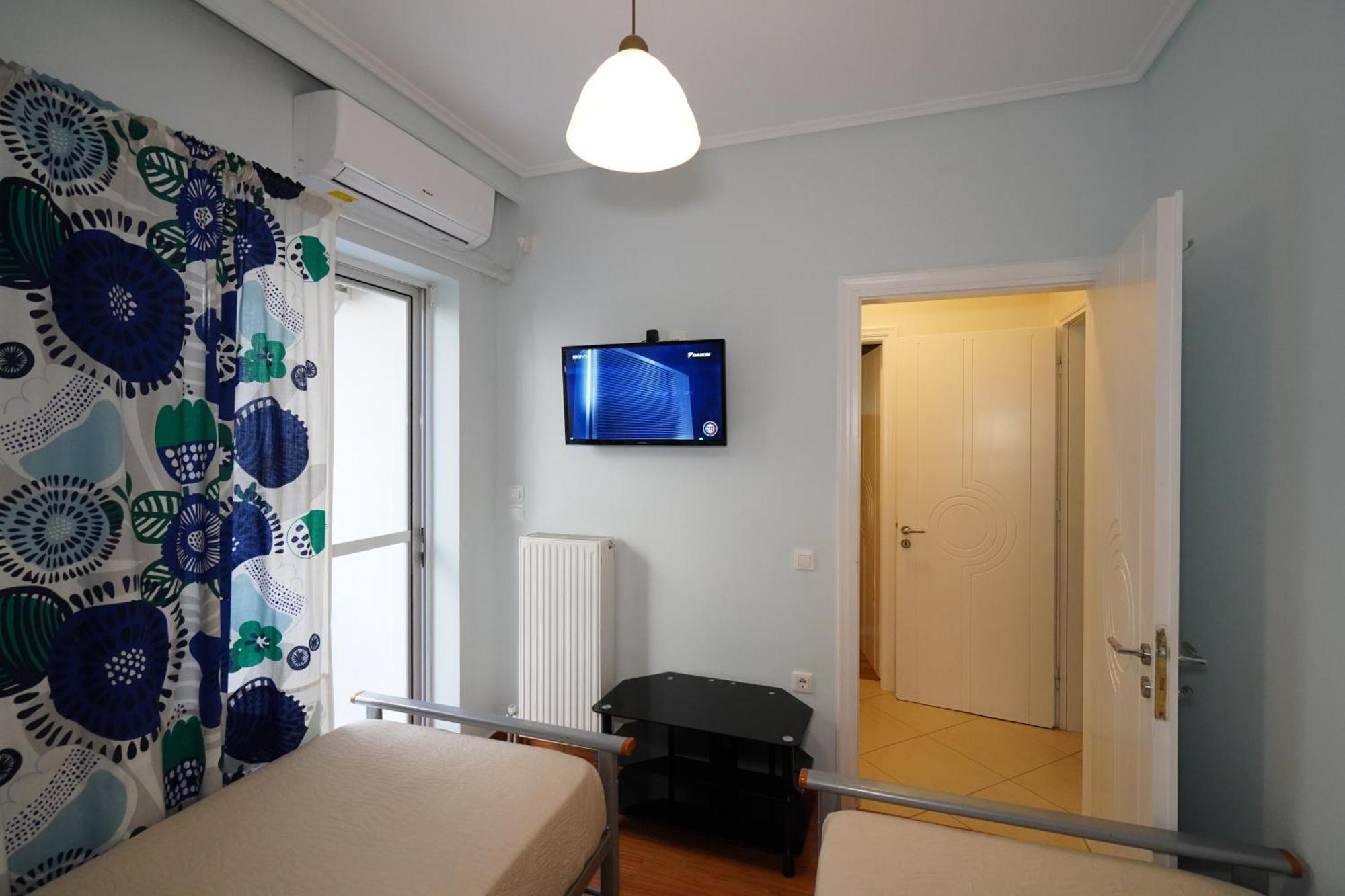 Garden Apartment Next To The Mall -Private Parking أثينا المظهر الخارجي الصورة